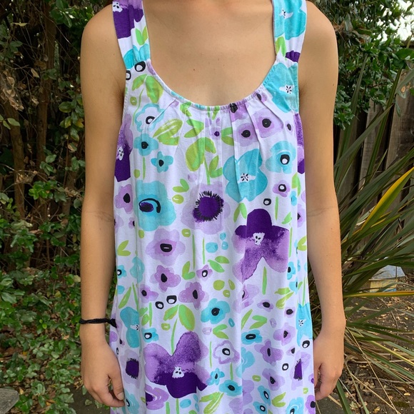 Sundress - Picture 2 of 3